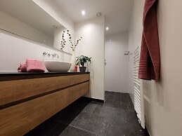 Cozy Villa With Private Sauna