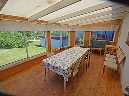 6 Person Holiday Home in Skummeslovsstrand
