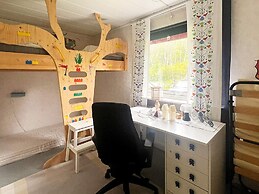 6 Person Holiday Home in Skummeslovsstrand
