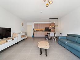 Modern Apartment for Family