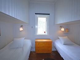 10 Person Holiday Home in Skummeslovsstrand