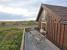 10 Person Holiday Home in Skummeslovsstrand