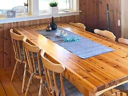 9 Person Holiday Home in Skummeslovsstrand