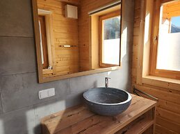 Alpine hut in Rauris ski Hiking Area With Sauna