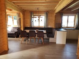 Alpine hut in Rauris ski Hiking Area With Sauna