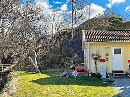 8 Person Holiday Home in Klovedal-by Traum