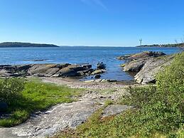2 Person Holiday Home in Kalvsund