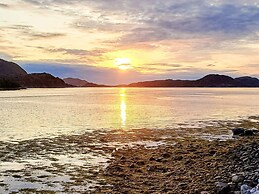 6 Person Holiday Home in Flatanger