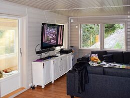 6 Person Holiday Home in Flatanger