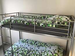 Well-kept Apartment Near the Beach