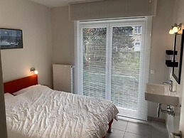 Well-kept Apartment Near the Beach