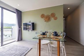 Modern Condo near the Beach - NV5