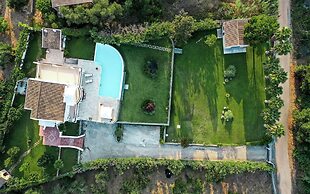 Villa Noulia With 4 Bedrooms and 2 Bathrooms