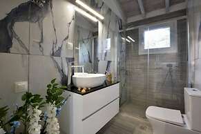 Villa Noulia With 4 Bedrooms and 2 Bathrooms