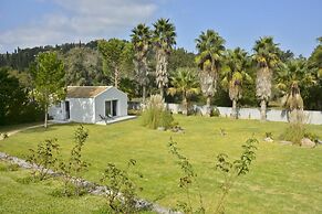 Villa Noulia With 4 Bedrooms and 2 Bathrooms