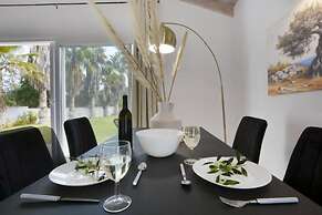 Villa Noulia With 4 Bedrooms and 2 Bathrooms