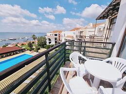 DIAMOND Apart Complex