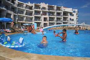 DIAMOND Apart Complex