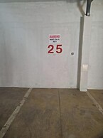 DIAMOND Apart Complex