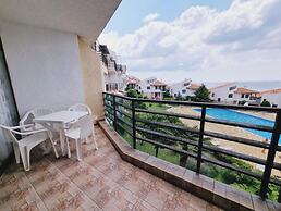 DIAMOND Apart Complex