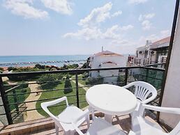 DIAMOND Apart Complex