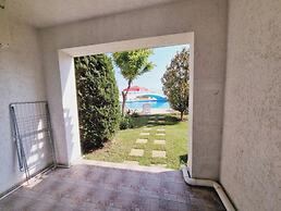 DIAMOND Apart Complex