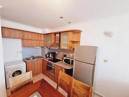 DIAMOND Apart Complex