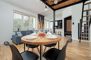 Studio With Bathub in Lodz by Renters