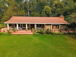 Amã Stays & Trails Bliss Villa Dhauj, Haryana