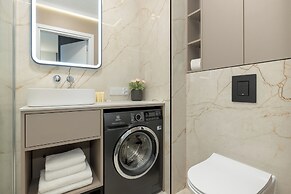 Sun Towers With Parking by Renters