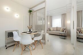 Sun Towers With Parking by Renters