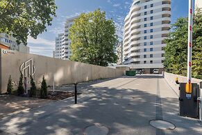 Sun Towers With Parking by Renters