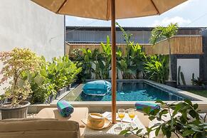 Madeira Javanese Joglo, Jimbaran