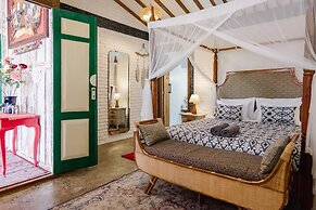 Madeira Javanese Joglo, Jimbaran