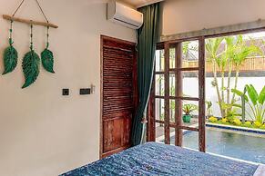 Madeira Javanese Joglo, Jimbaran