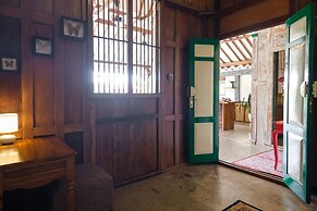 Madeira Javanese Joglo, Jimbaran