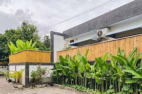 Madeira Javanese Joglo, Jimbaran