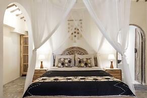 Madeira Javanese Joglo, Jimbaran