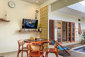 Madeira Javanese Joglo, Jimbaran