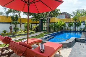 Madeira Javanese Joglo, Jimbaran