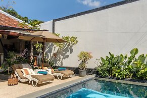 Madeira Javanese Joglo, Jimbaran