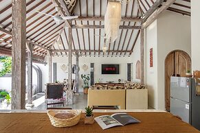 Madeira Javanese Joglo, Jimbaran