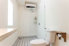 Madeira Javanese Joglo, Jimbaran