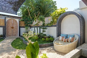 Madeira Javanese Joglo, Jimbaran