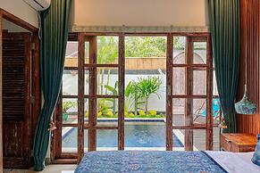 Madeira Javanese Joglo, Jimbaran