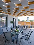 Villa Eleonas With Private Swimming Pool