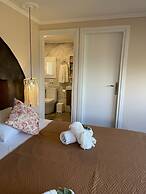 Villa De La Vita Alykes