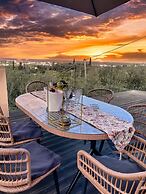 Villa De La Vita Alykes