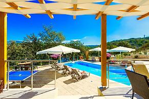 Villa Trules With Private Swimming Pool