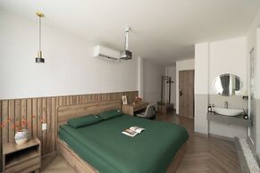 Zeus Living - Harmony Hideout